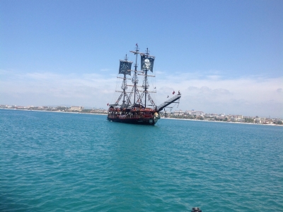 Boat Tours - PIRATE BOAT TOUR