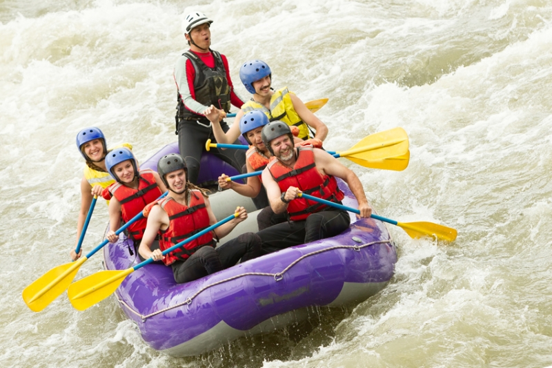 RAFTING/CANOE - Adventure Tours